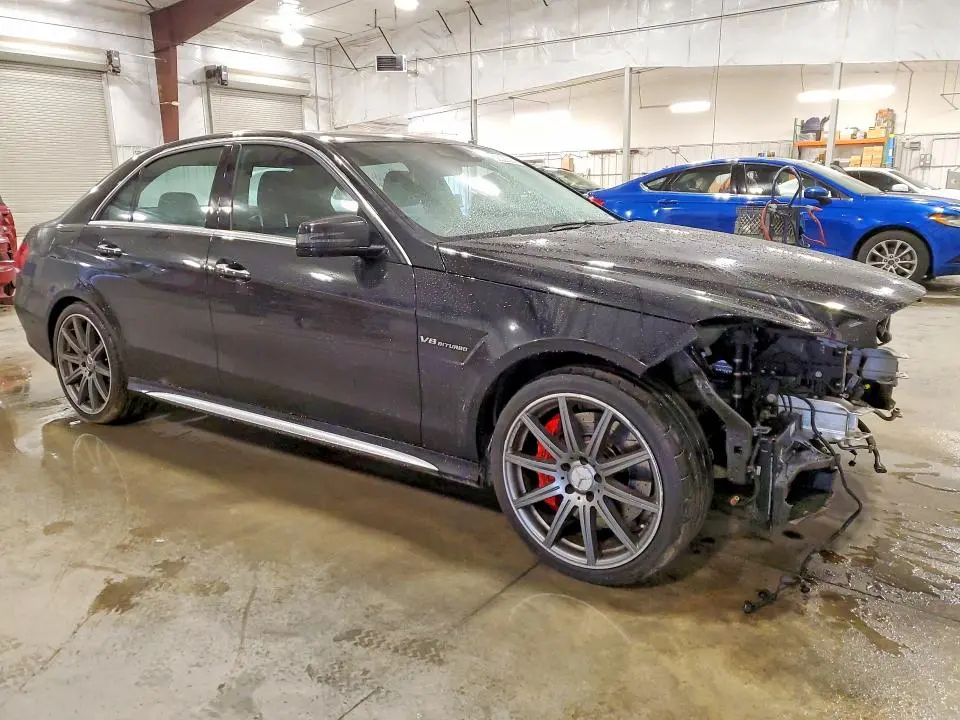 2015 MERCEDES-BENZ E 63 AMG-S  
