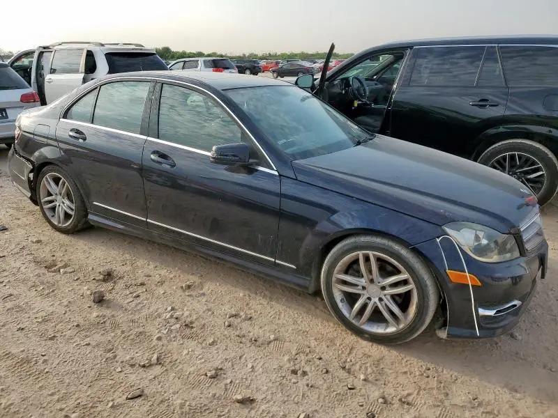 2013 MERCEDES-BENZ C 250  