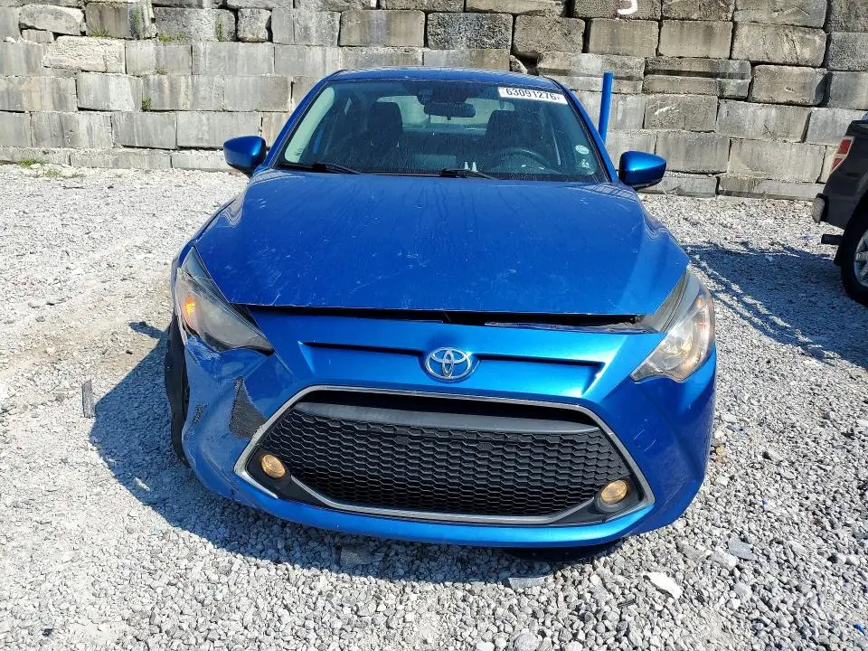 2019 TOYOTA YARIS LE  