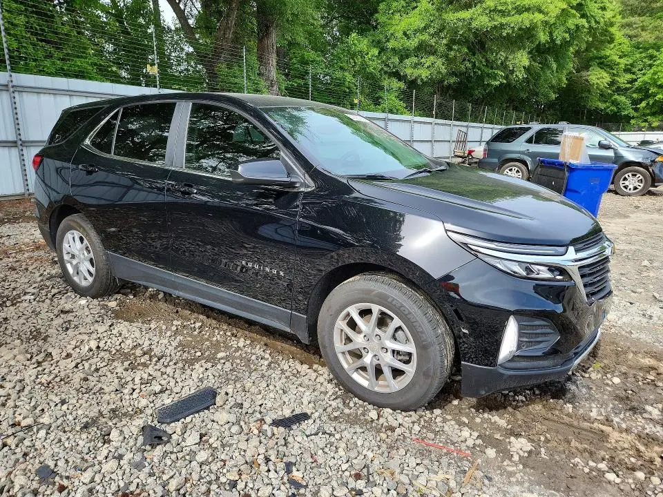 2022 CHEVROLET EQUINOX LT  