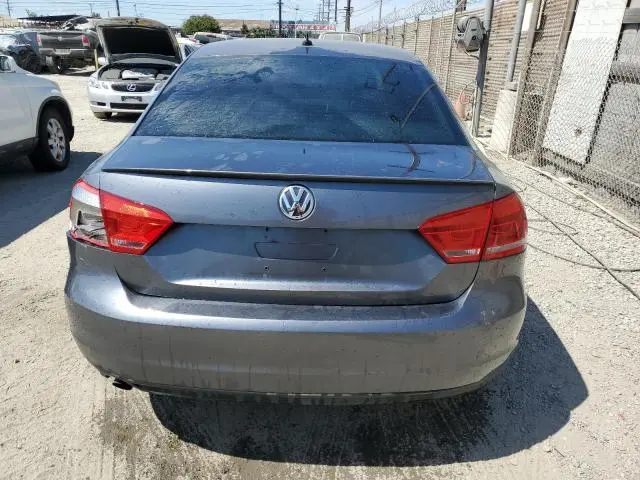 2013 VOLKSWAGEN PASSAT S  
