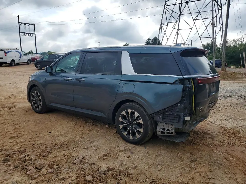 2024 KIA CARNIVAL EX  