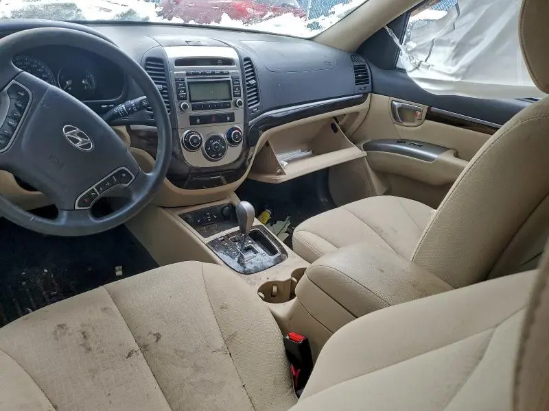 2012 HYUNDAI SANTA FE GLS  