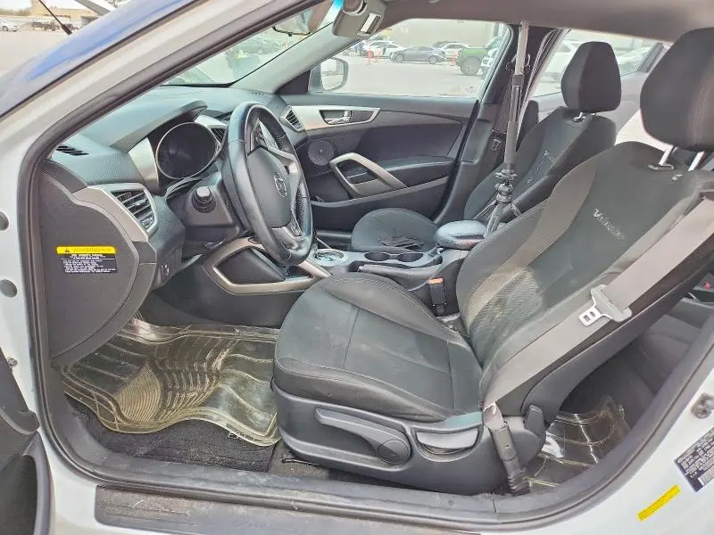 2017 HYUNDAI VELOSTER   