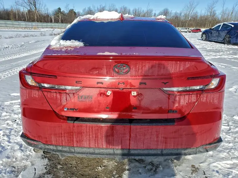 2025 TOYOTA CAMRY XSE  