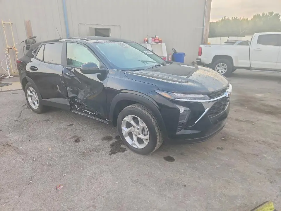 2026 CHEVROLET TRAX   
