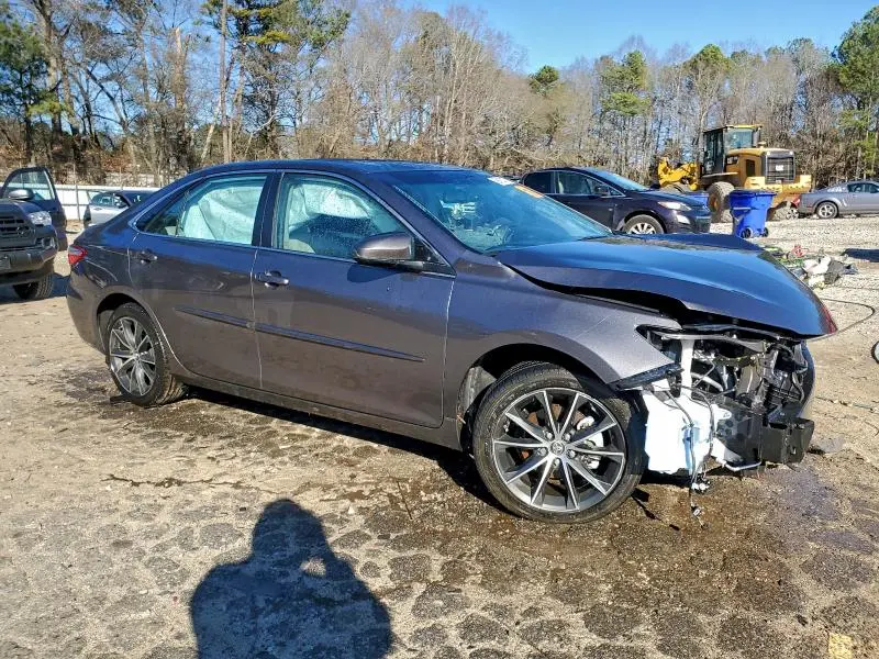 2016 TOYOTA CAMRY XSE  