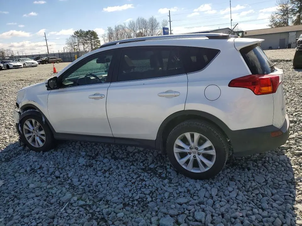 2014 TOYOTA RAV4   