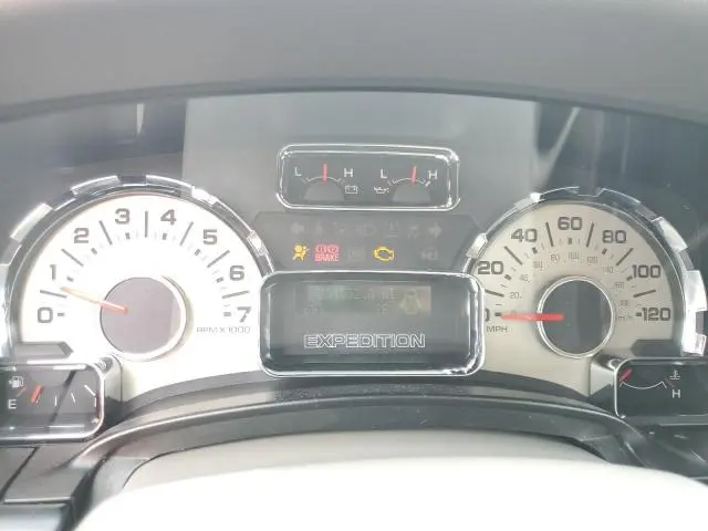 2011 FORD EXPEDITION XLT  