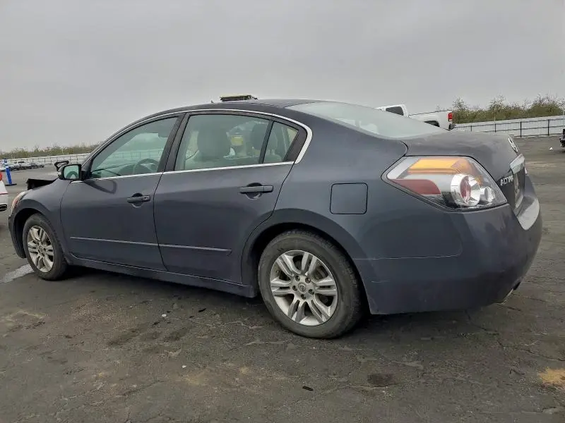 2010 NISSAN ALTIMA BASE  