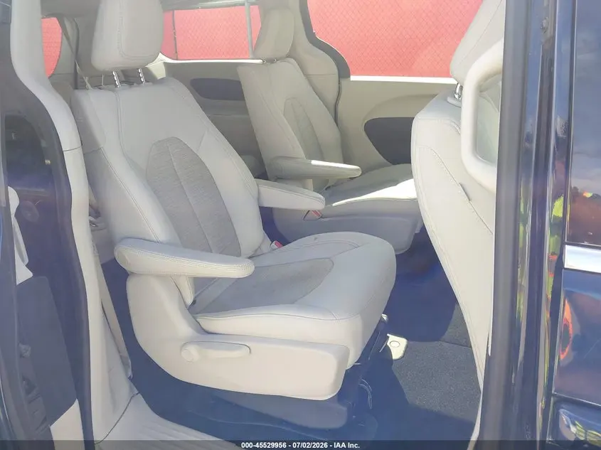 2017 CHRYSLER PACIFICA HYBRID TOURING PLUS