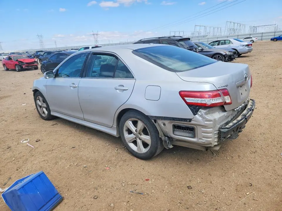 2010 TOYOTA CAMRY SE  
