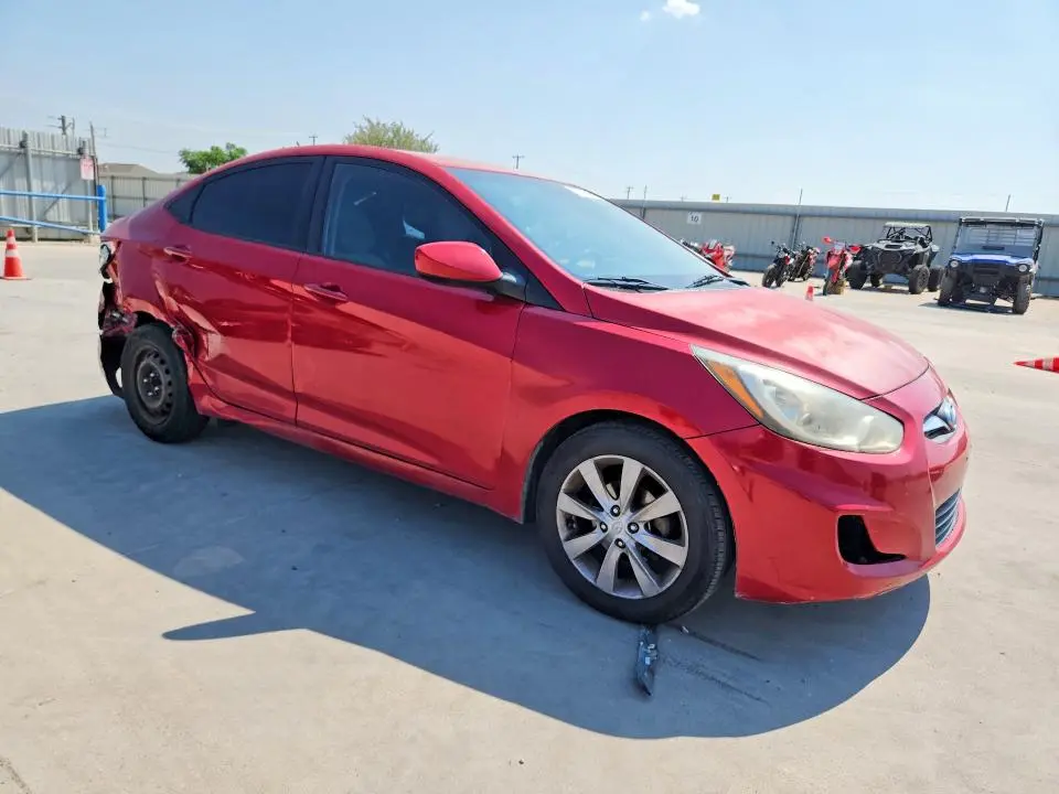 2014 HYUNDAI ACCENT GLS  
