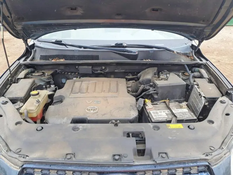 2011 TOYOTA RAV4   