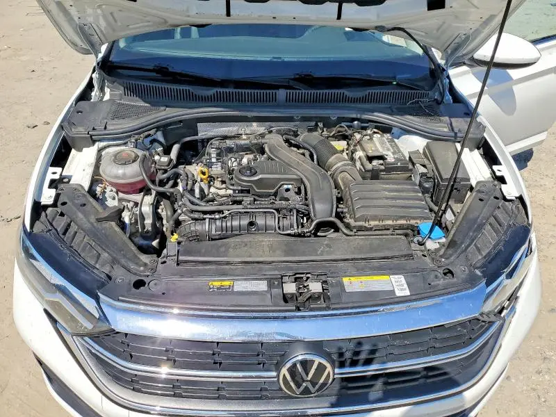 2022 VOLKSWAGEN JETTA SE  
