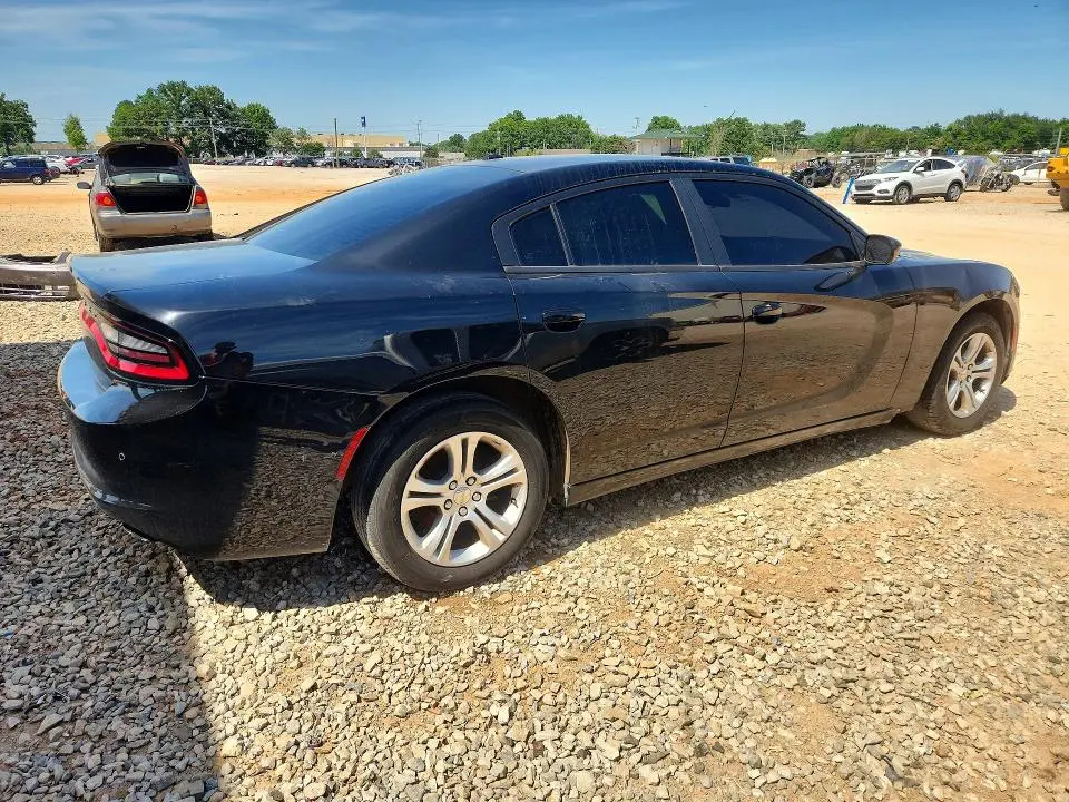 2019 DODGE CHARGER SXT  