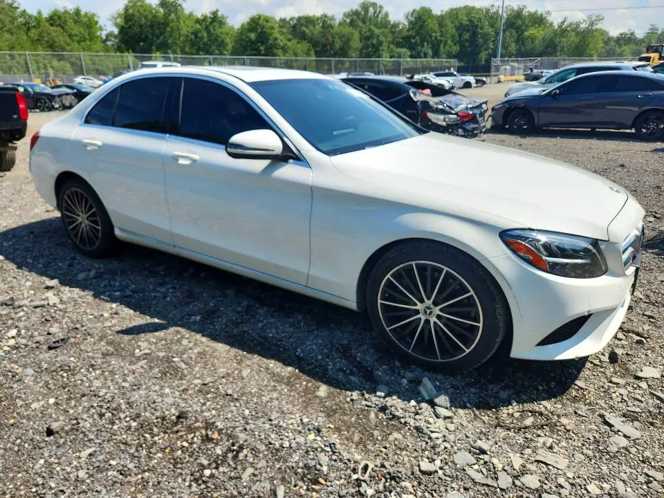 2019 MERCEDES-BENZ C 300  