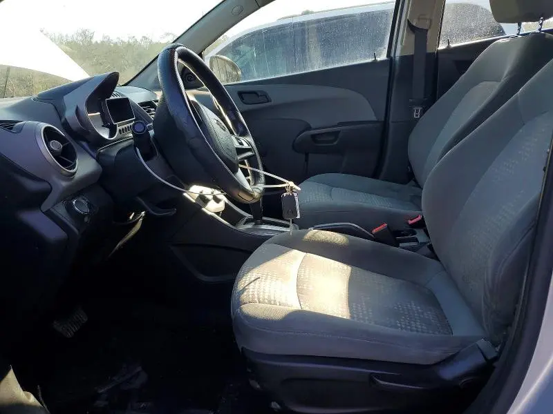 2016 CHEVROLET SONIC LS  