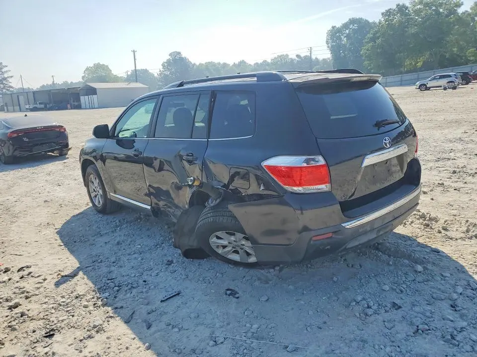 2013 TOYOTA HIGHLANDER PLUS  