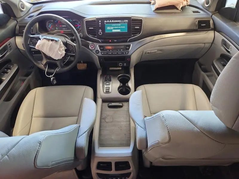 2022 HONDA PILOT SE  