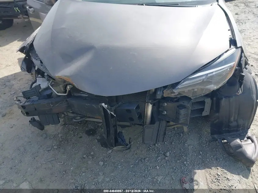 2018 TOYOTA COROLLA LE