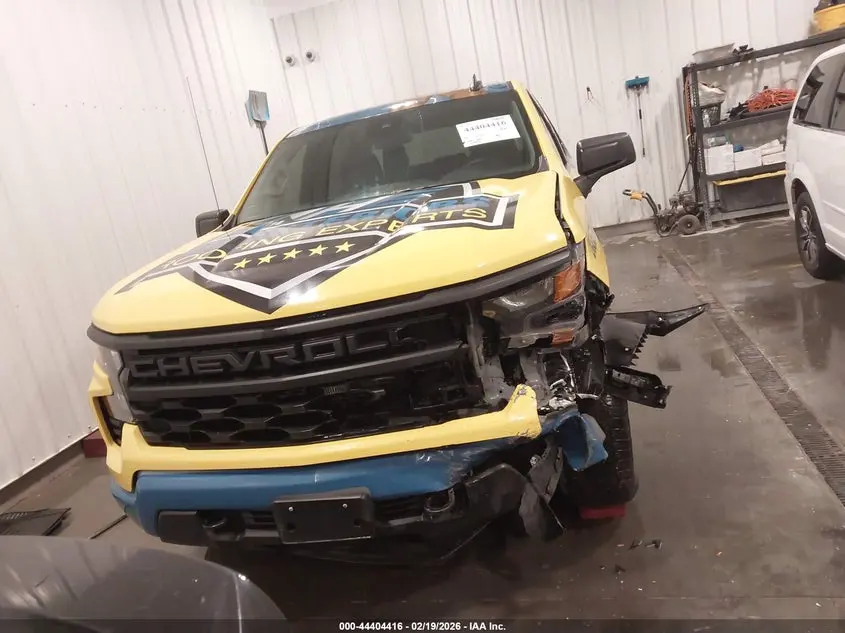 2024 CHEVROLET SILVERADO 1500 4WD  SHORT BED CUSTOM