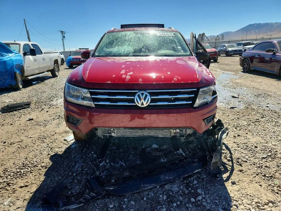 2018 VOLKSWAGEN TIGUAN SE  