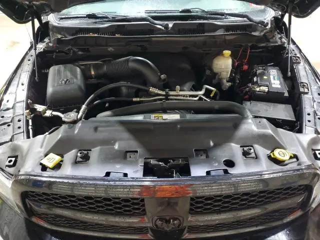 2014 RAM 1500 ST  