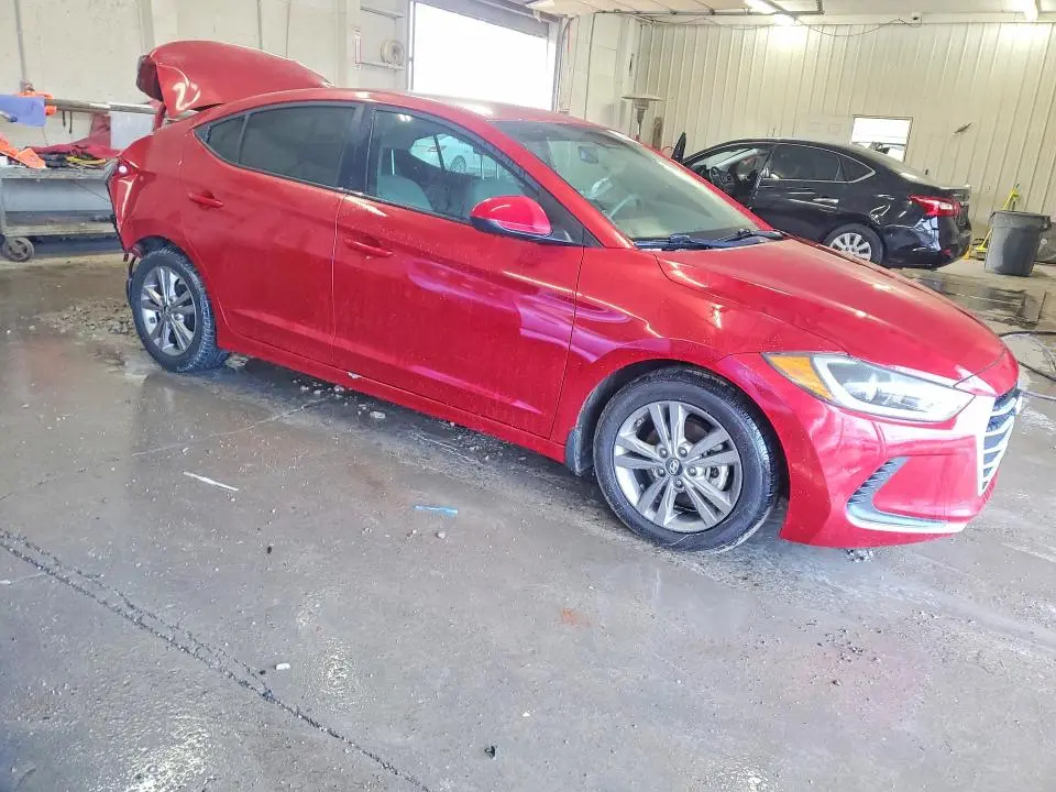 2017 HYUNDAI ELANTRA SE  