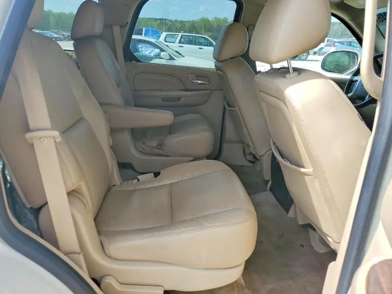 2013 CADILLAC ESCALADE PREMIUM  