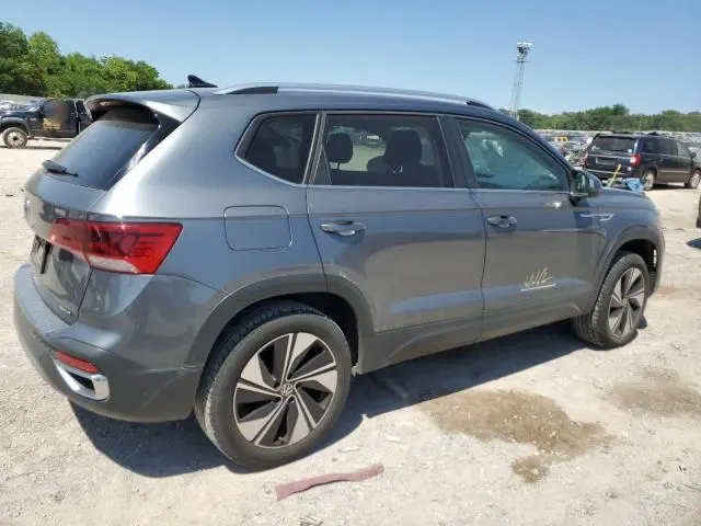 2024 VOLKSWAGEN TAOS SE  