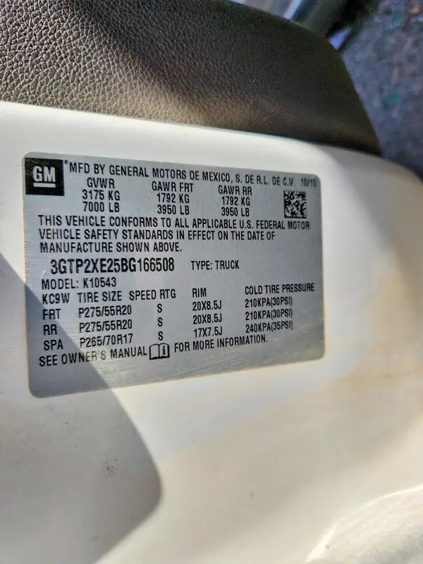 2011 GMC SIERRA K1500 DENALI  
