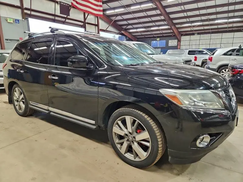 2014 NISSAN PATHFINDER S  