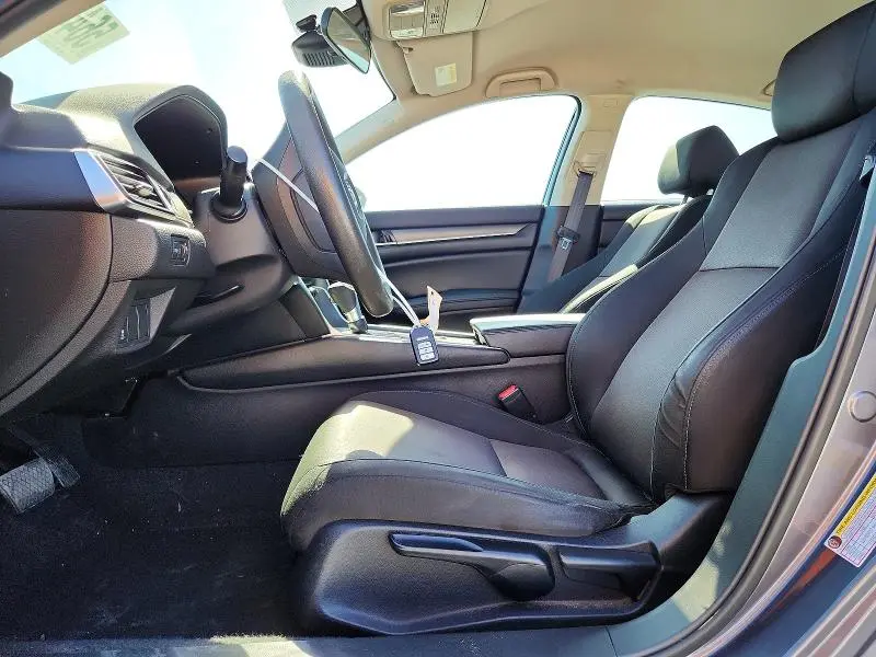 2022 HONDA ACCORD LX  