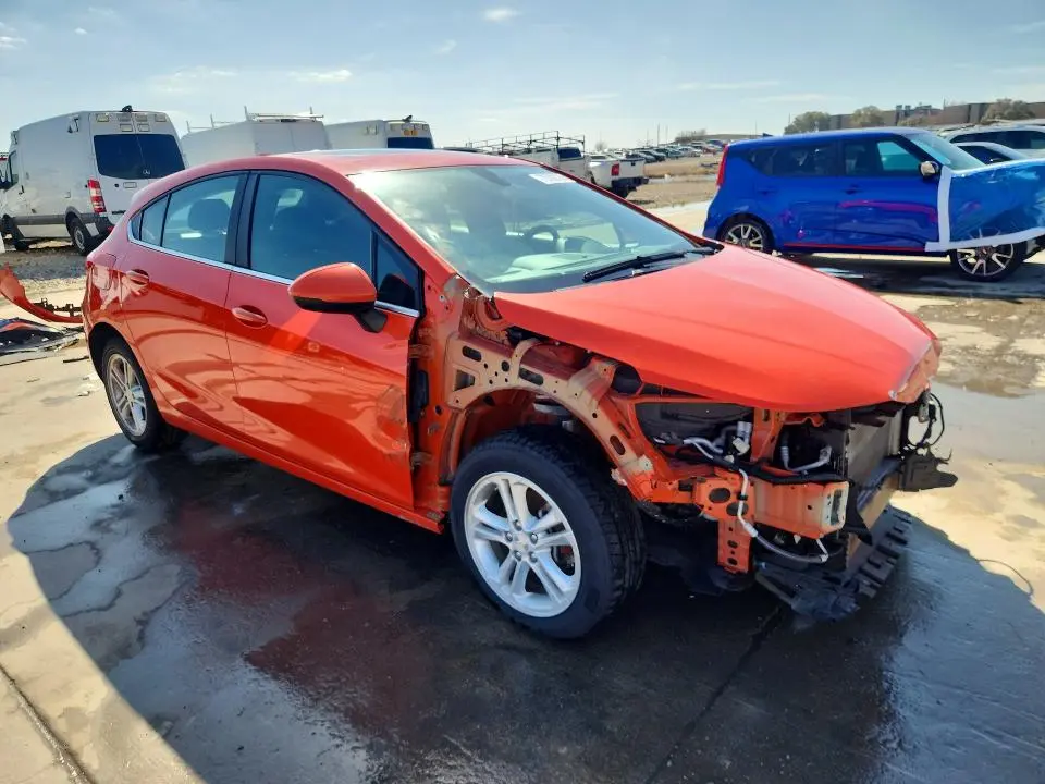 2018 CHEVROLET CRUZE LT  