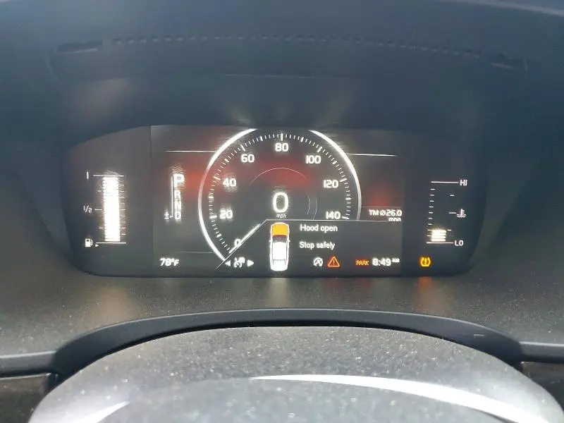 2018 VOLVO S90 T5 MOMENTUM  
