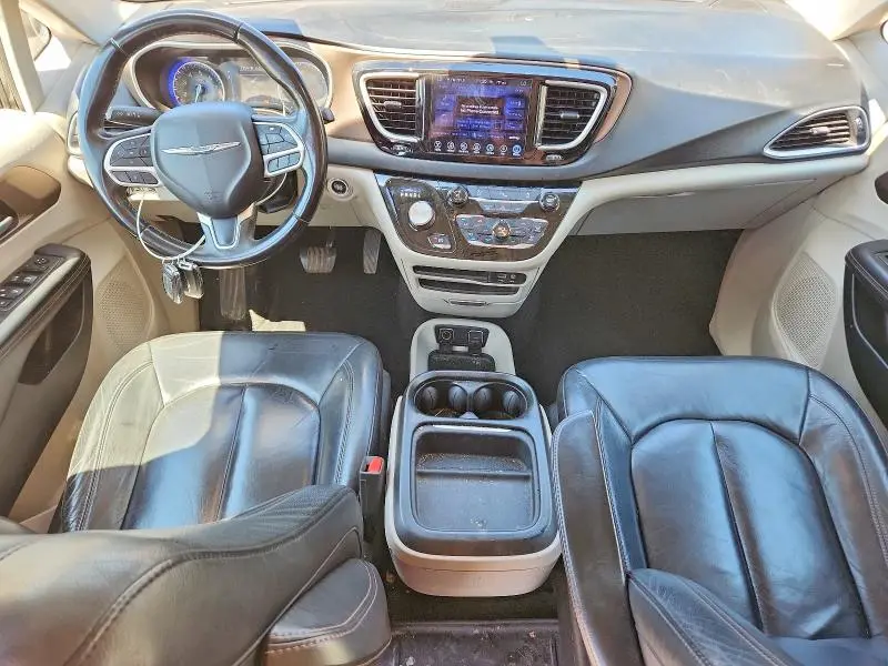 2017 CHRYSLER PACIFICA TOURING L  