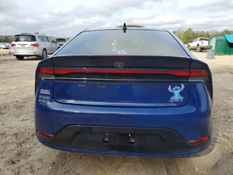 2025 TOYOTA PRIUS XLE  