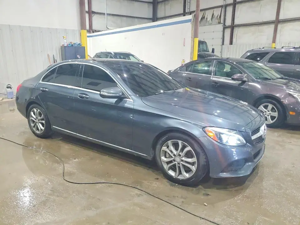 2015 MERCEDES-BENZ C 300  
