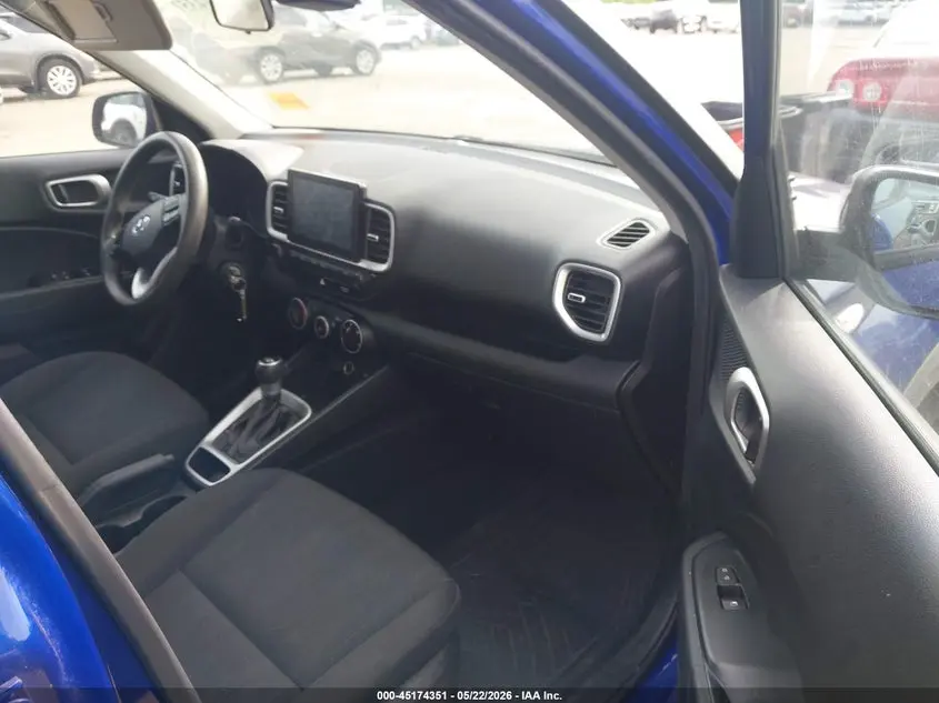 2021 HYUNDAI VENUE SE