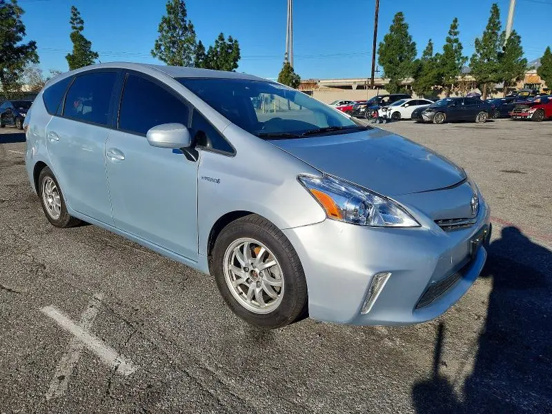 2012 TOYOTA PRIUS V   