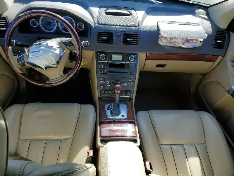 2013 VOLVO XC90 3.2  