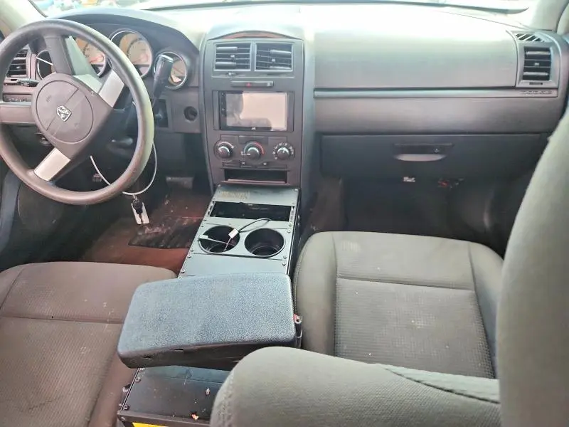 2010 DODGE CHARGER   