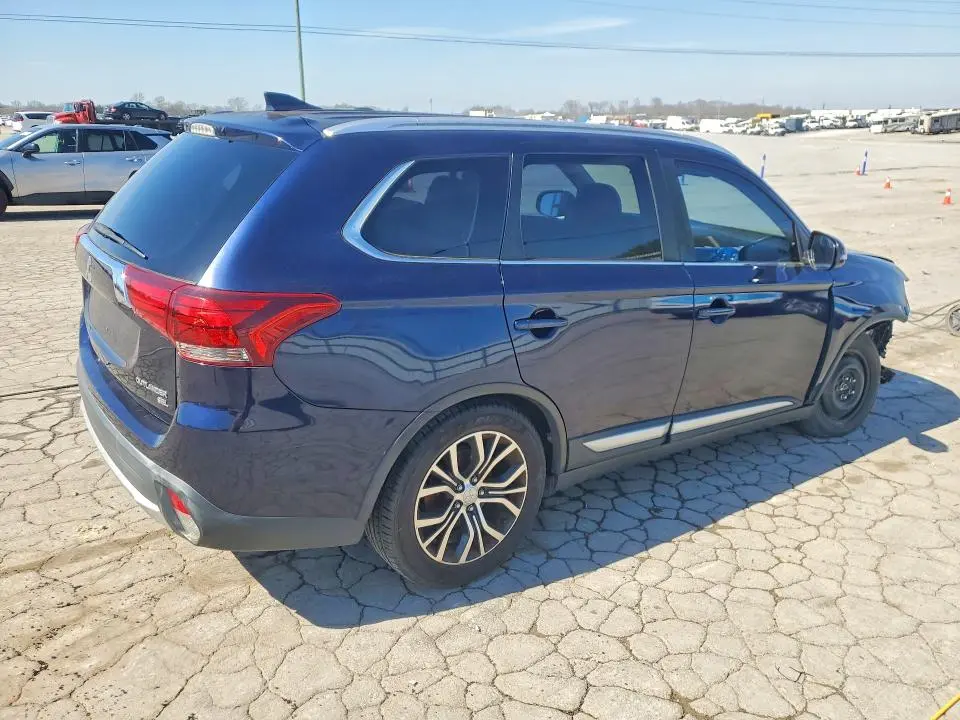 2017 MITSUBISHI OUTLANDER SE  