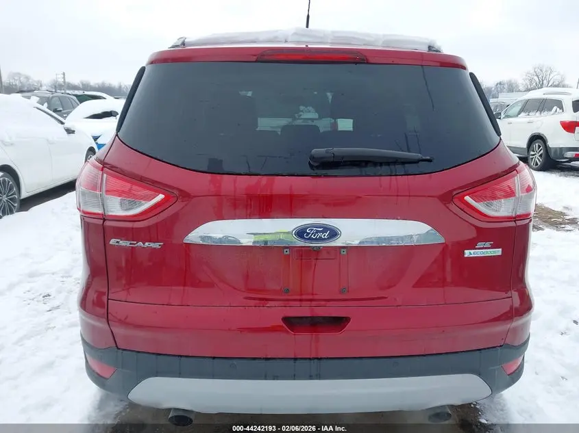 2016 FORD ESCAPE SE