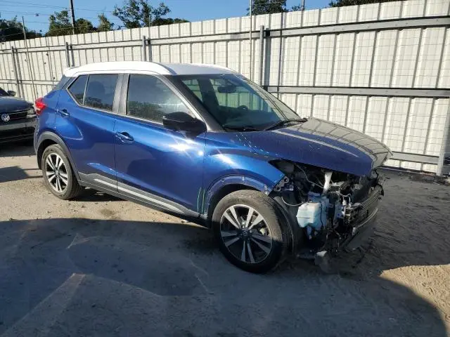 2019 NISSAN KICKS S  