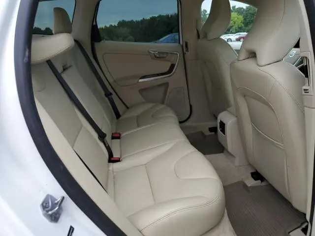 2015 VOLVO XC60 T5 PREMIER  