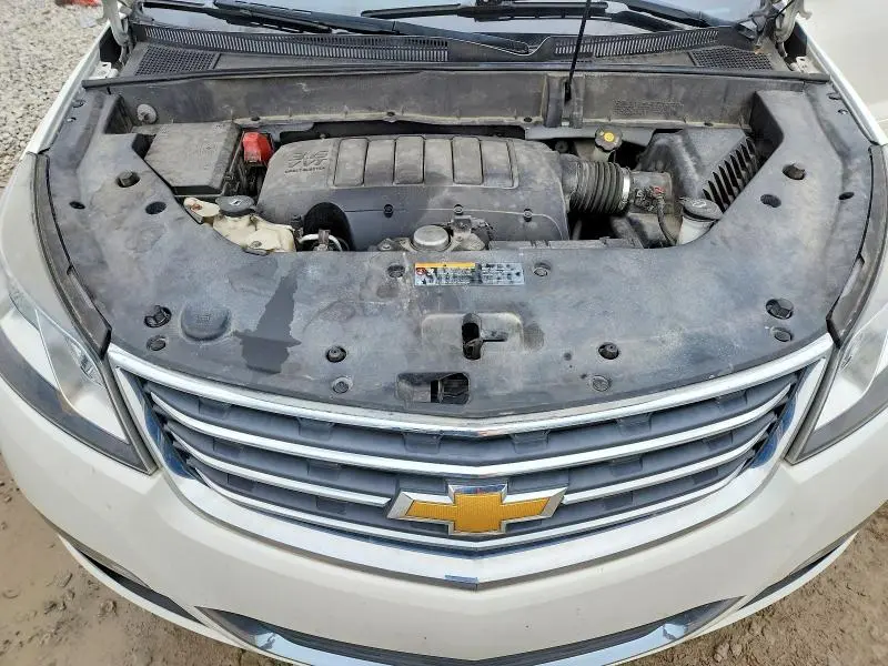 2014 CHEVROLET TRAVERSE LT  