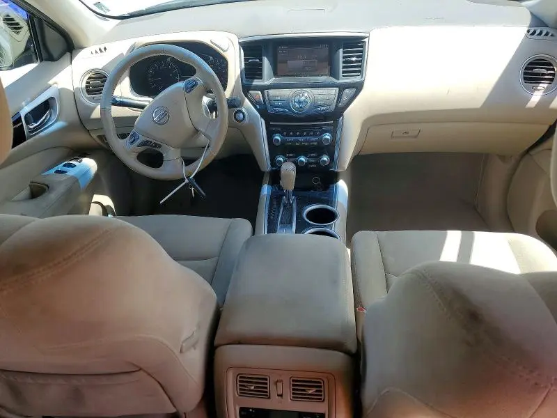 2014 NISSAN PATHFINDER SV  