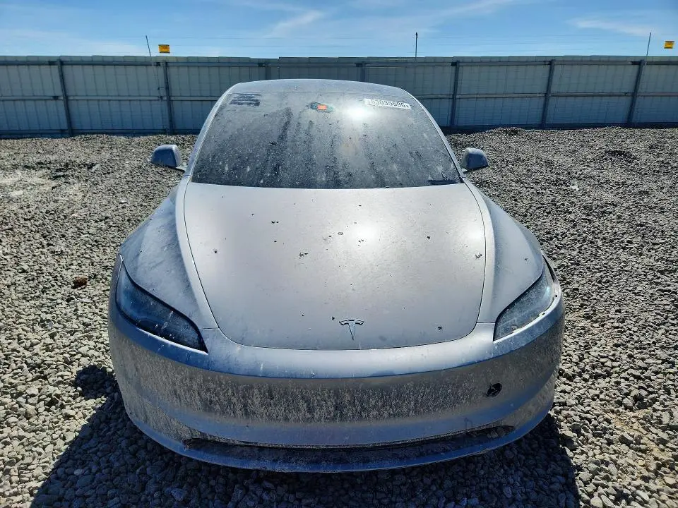 2025 TESLA MODEL 3   